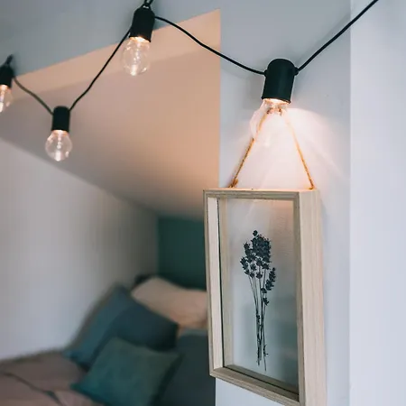 Balatoni Est * Balatonalmádi