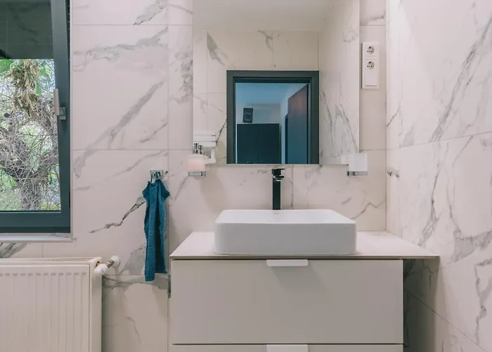 Balatoni Est Hébergement de vacances *