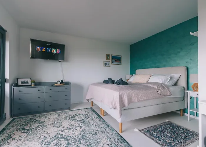 Balatoni Est Balatonalmádi