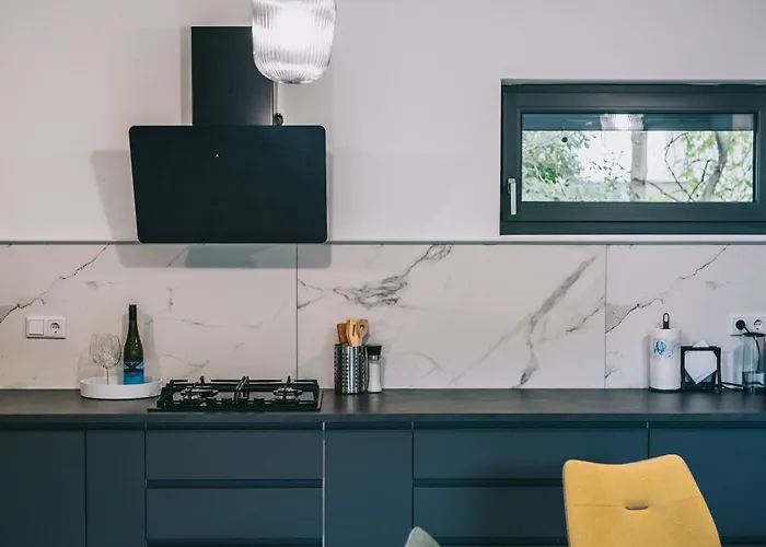 Balatoni Est Hébergement de vacances *